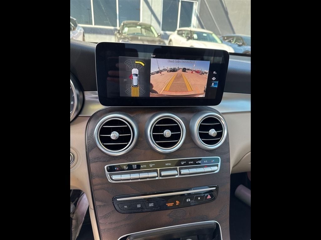 2021 Mercedes-Benz GLC GLC 300